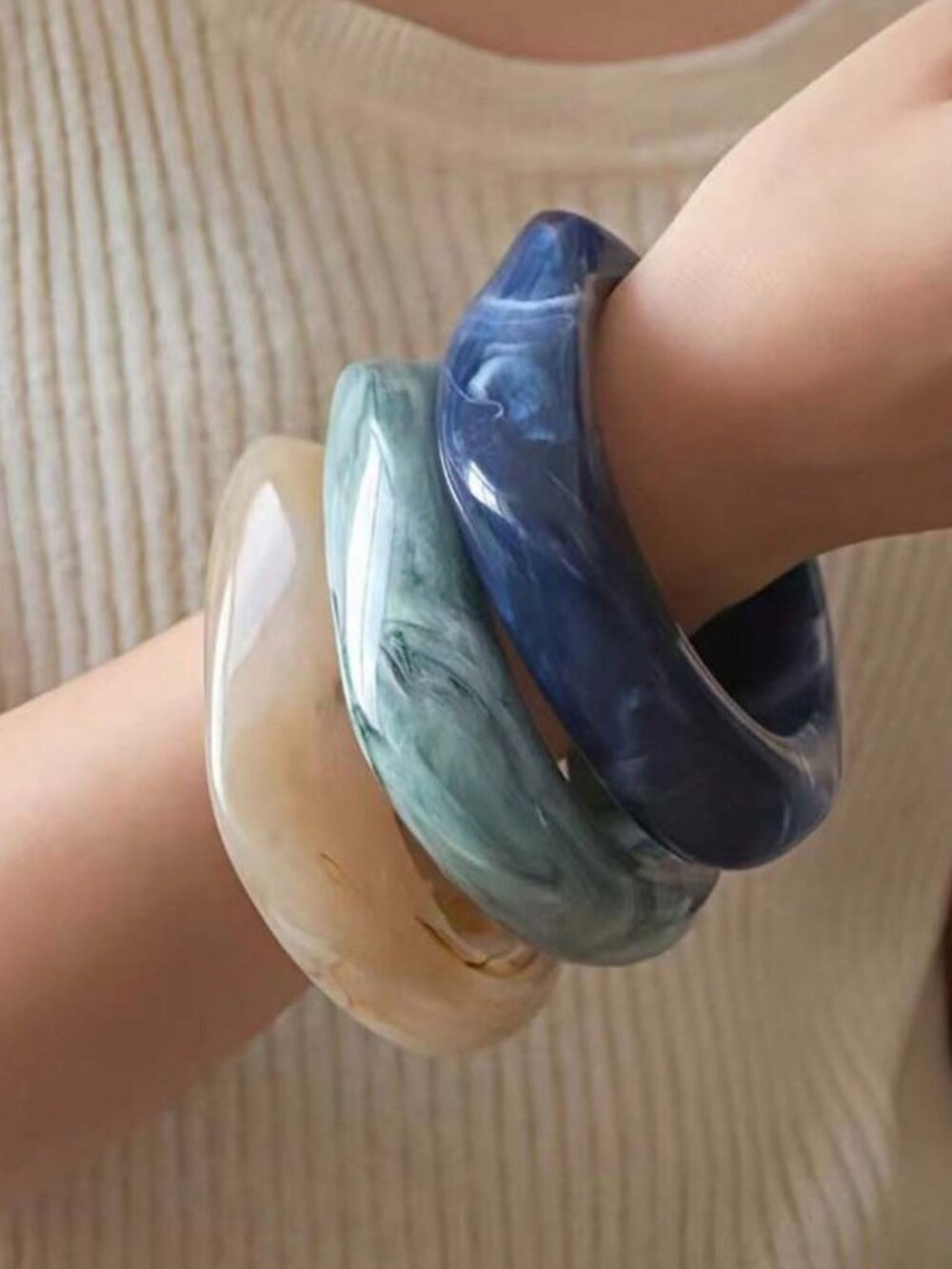 NWT Deadstock Vintage Marbled Acrylic Bangle Set – Chunky Acrylic Bracelets Stac - Picture 2 of 5